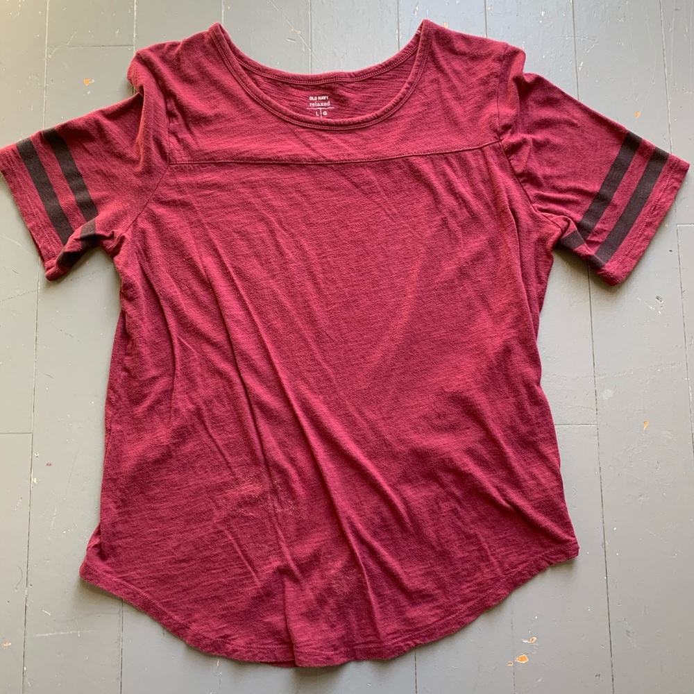 Old Navy relaxed fit tee Size | Large